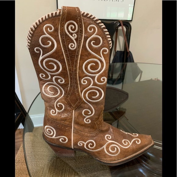 Ariat Boots - Picture 2 of 4